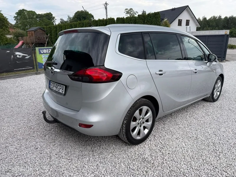 Opel Zafira C Tourer 28