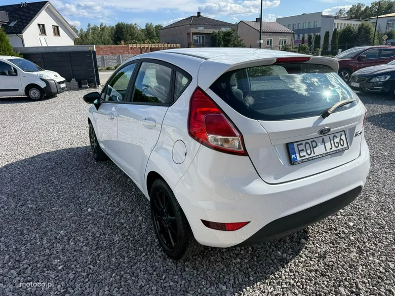 Ford Fiesta VI 21