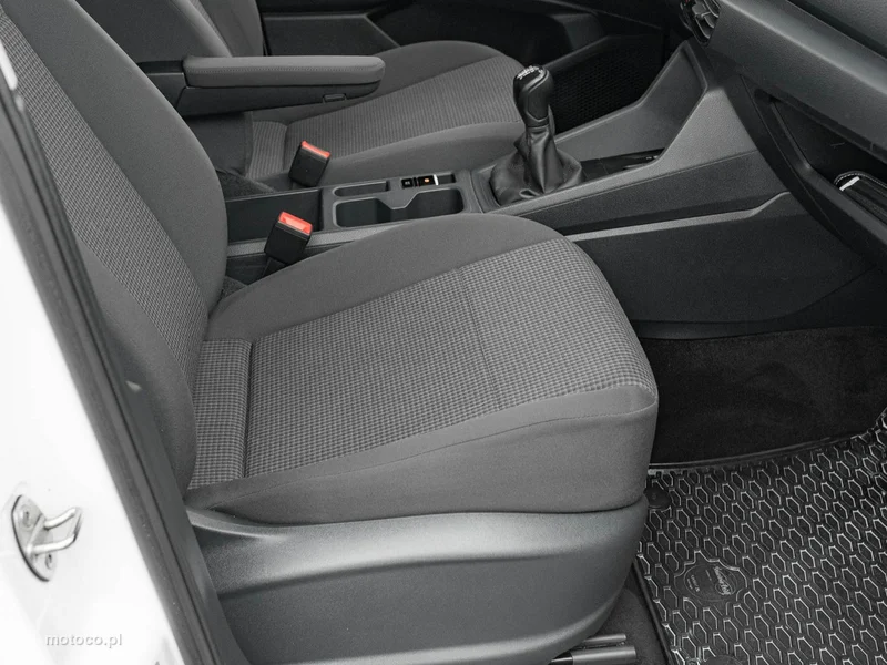 Volkswagen Caddy 24