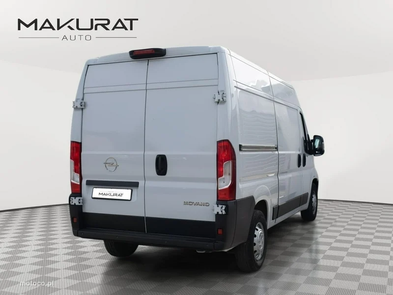 Opel Movano 4