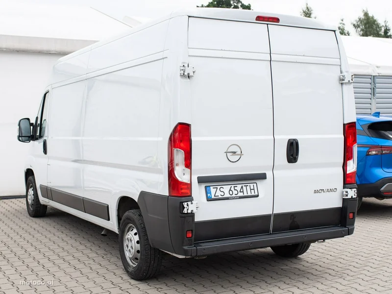 Opel Movano 4