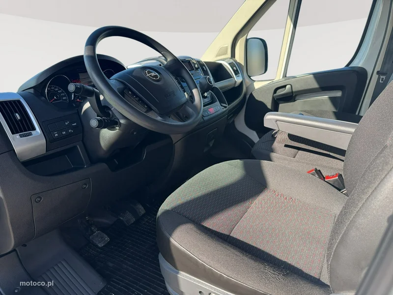 Opel Movano 7