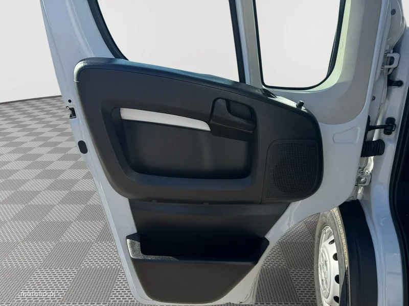 Opel Movano 10