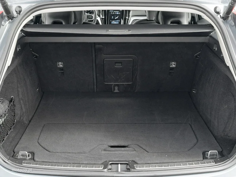 Volvo V60 25