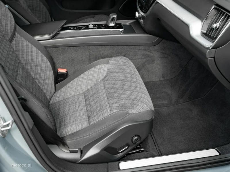 Volvo V60 30
