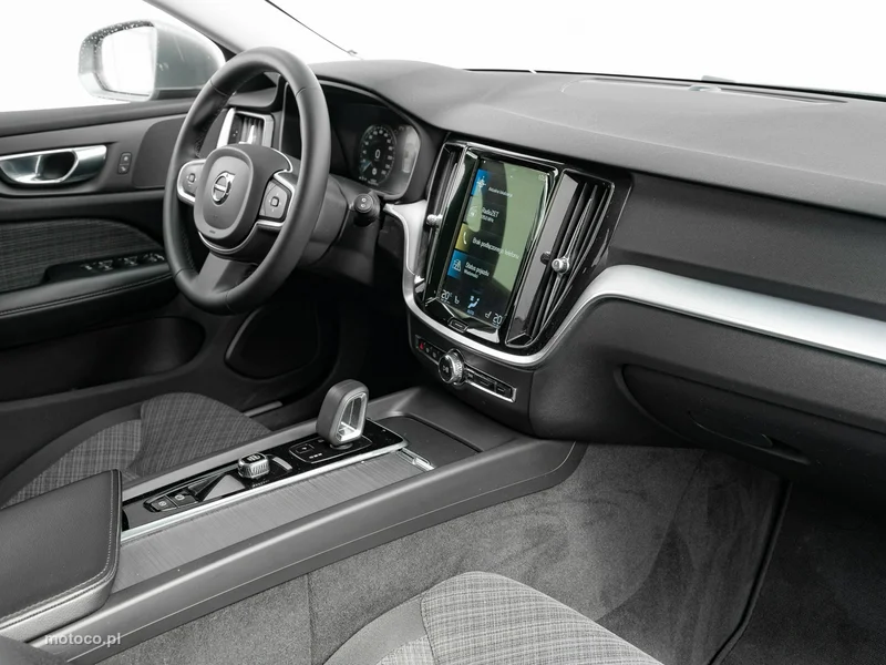 Volvo V60 32