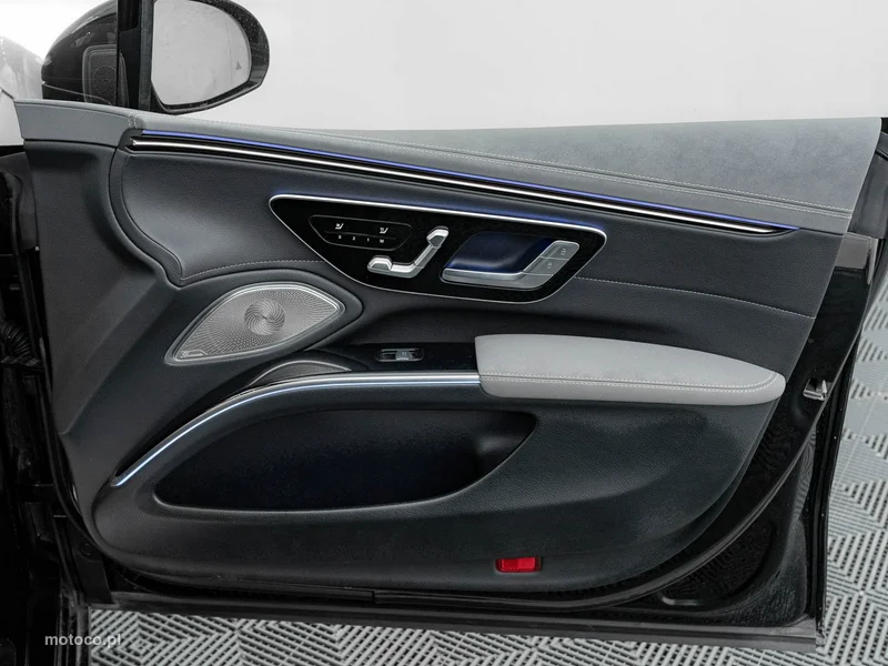 Mercedes-Benz EQS 29
