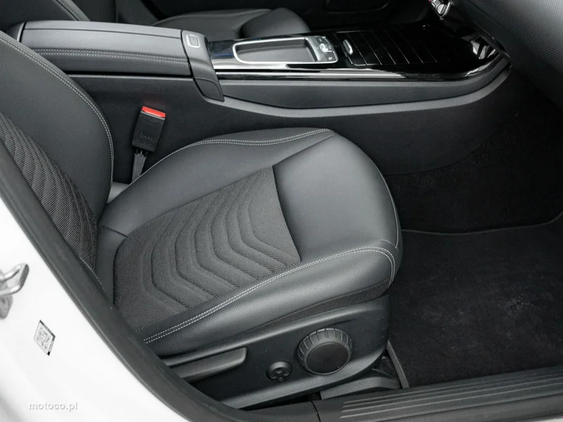 Mercedes-Benz Klasa A W177 A 200 29