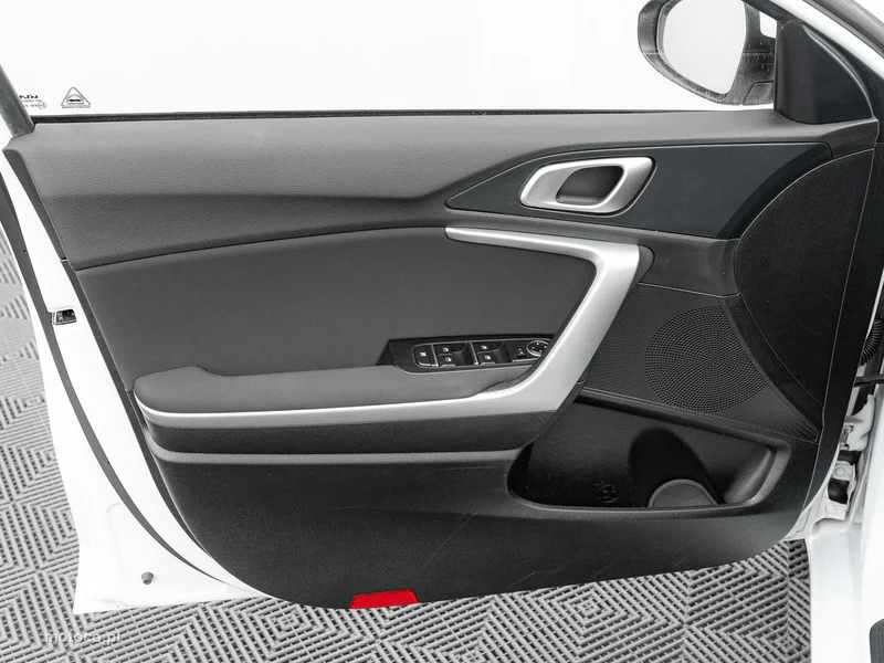 Kia Cee'd 10