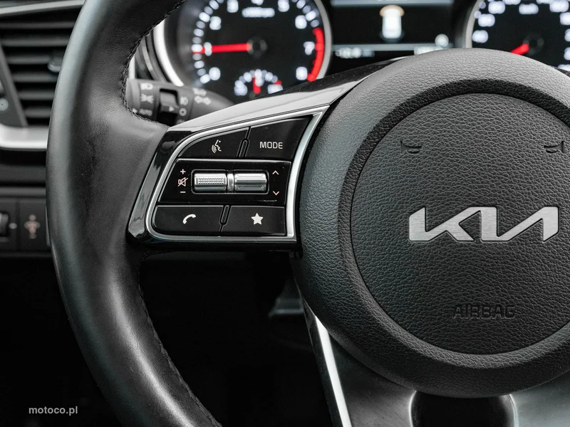 Kia Cee'd 13