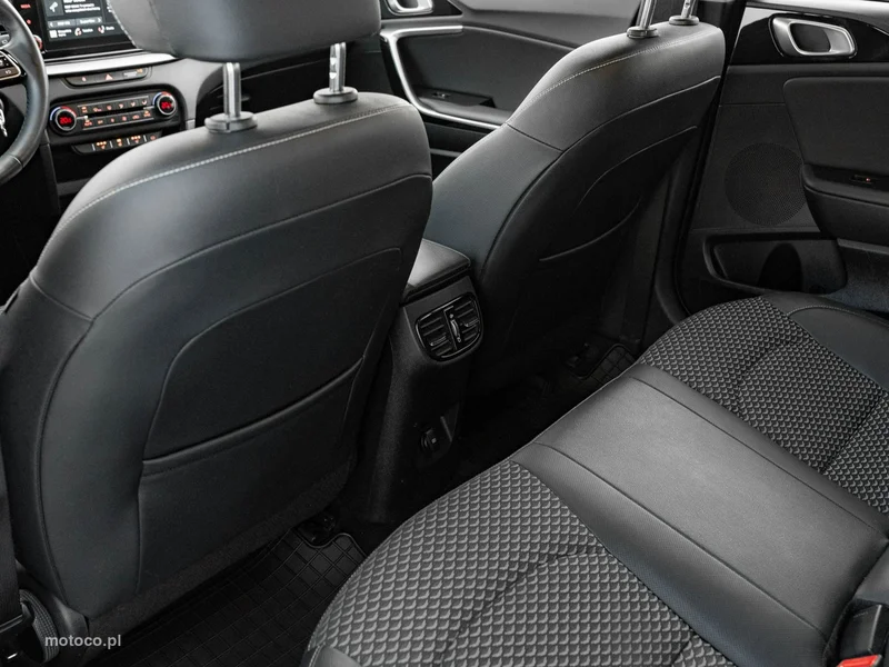 Kia Cee'd 22