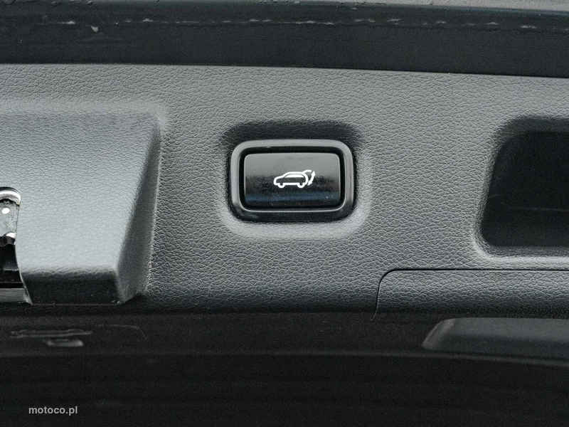 Hyundai SANTA FE 24