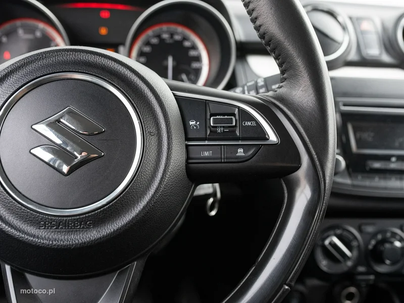 Suzuki Swift 15