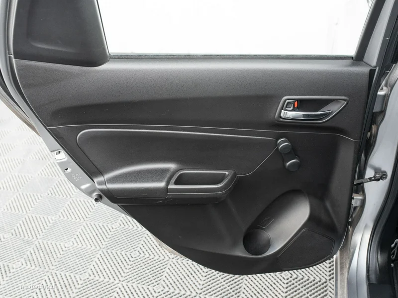 Suzuki Swift 20