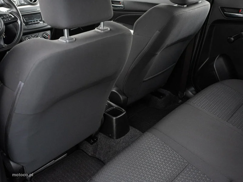 Suzuki Swift 21