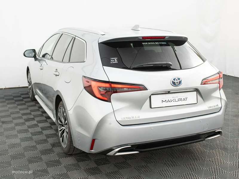 Toyota Corolla E210 4