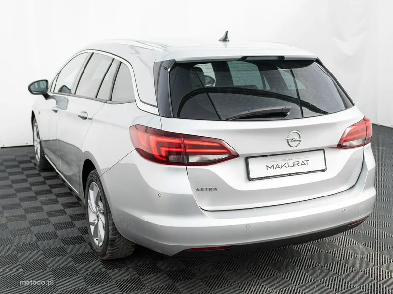 Opel Astra K 4