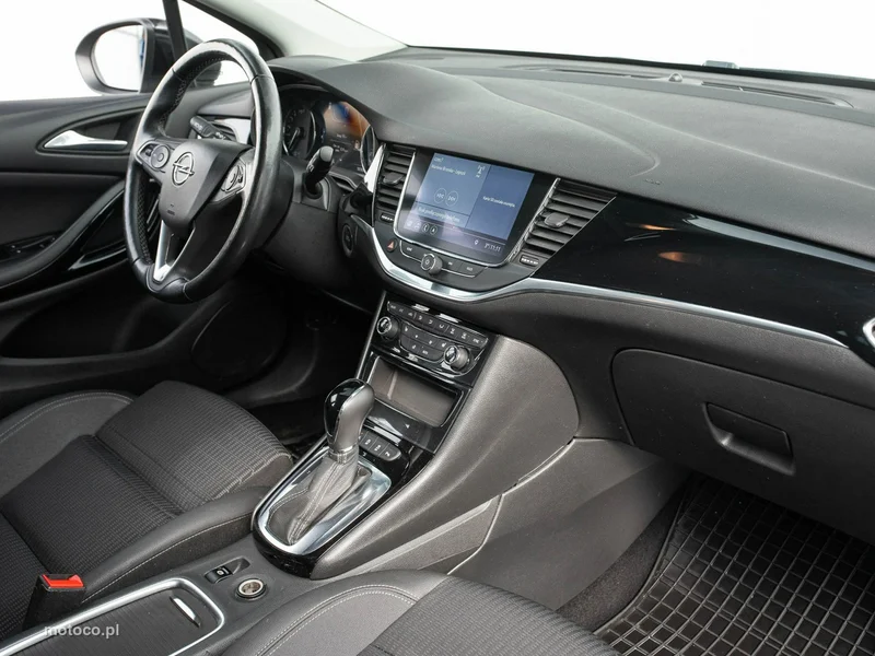 Opel Astra K 33