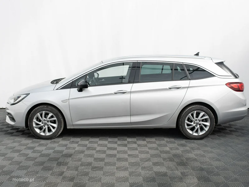 Opel Astra K 9