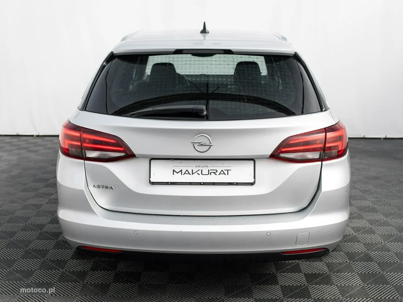 Opel Astra K 10