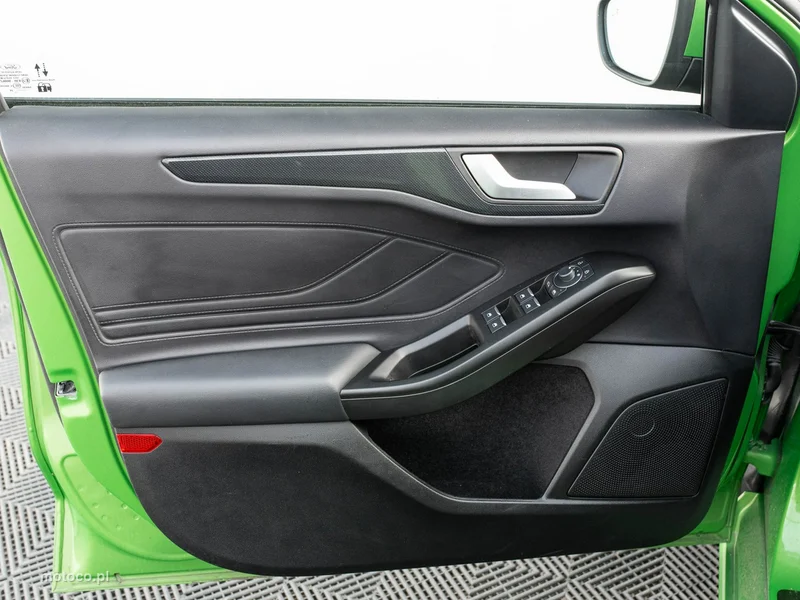 Ford Focus IV 10