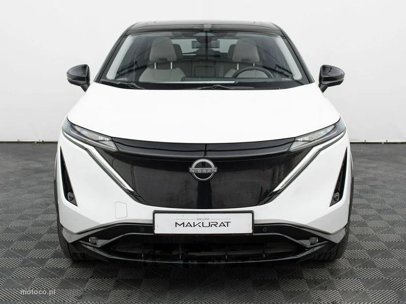 Nissan Ariya 7