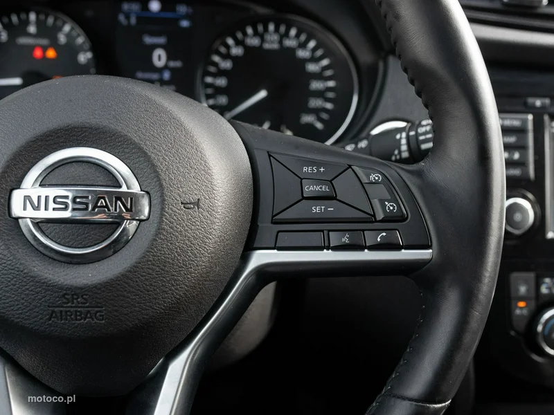 Nissan X-Trail 15