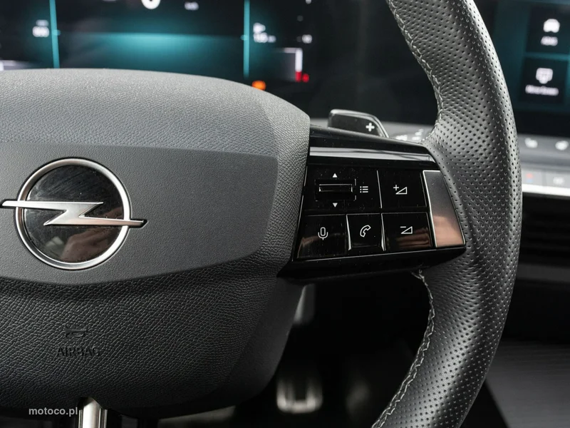 Opel Astra L 15