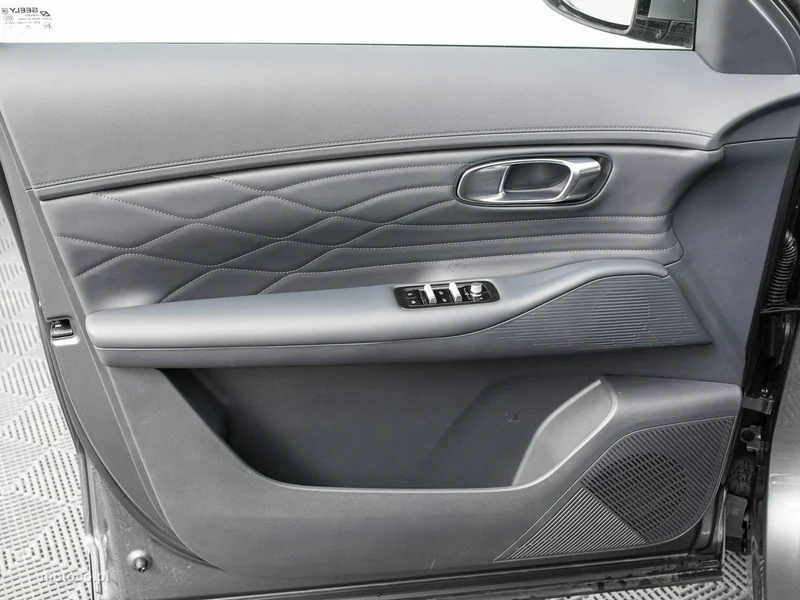 Geely Starray 6