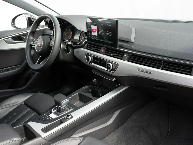 Audi A5 F5 32