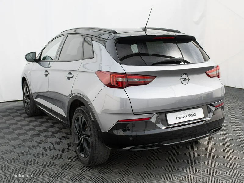 Opel Grandland II 4