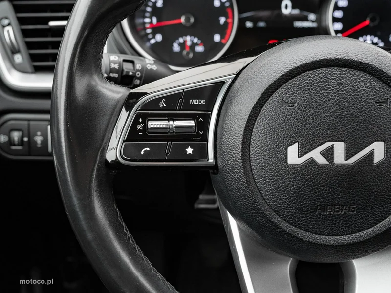 Kia Cee'd 12