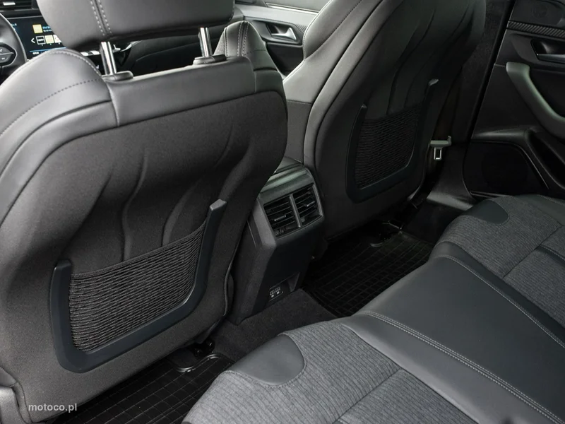 Peugeot 508 SW 26