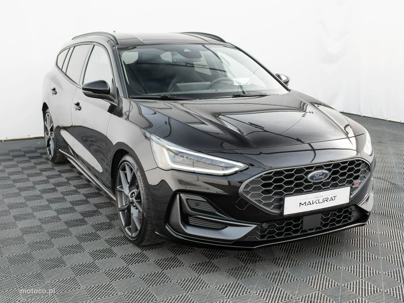 Ford Focus IV 3