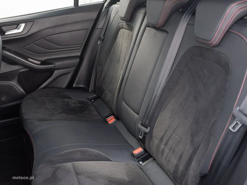 Ford Focus IV 25