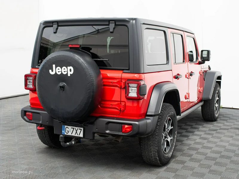 Jeep Wrangler 5