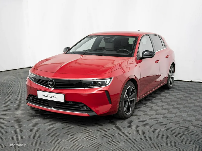 Opel Astra L 2