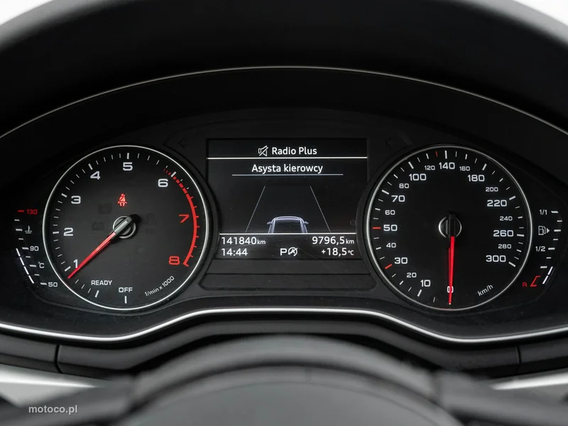 Audi A4 B9 12