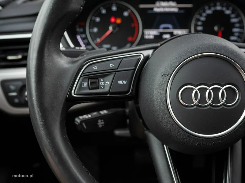 Audi A4 B9 13