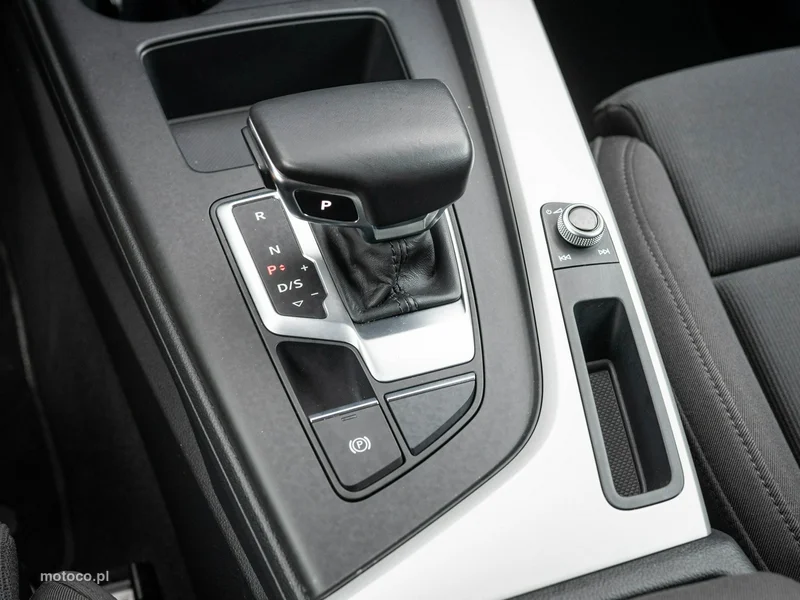 Audi A4 B9 16