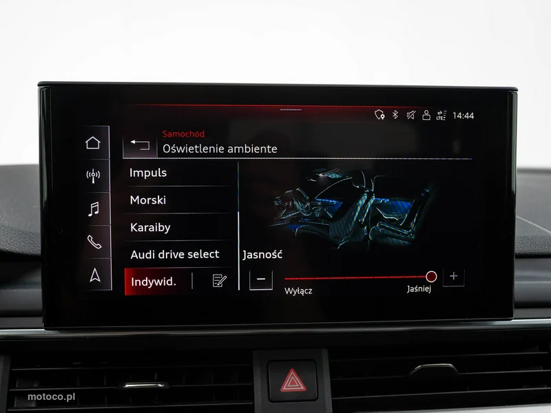 Audi A4 B9 22