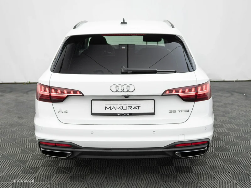 Audi A4 B9 8
