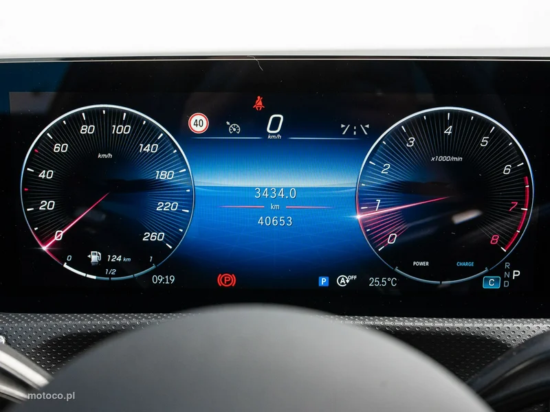 Mercedes-Benz CLA C118 CLA 200 12