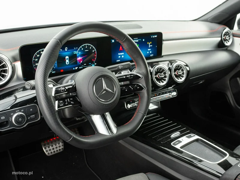 Mercedes-Benz CLA C118 CLA 200 6