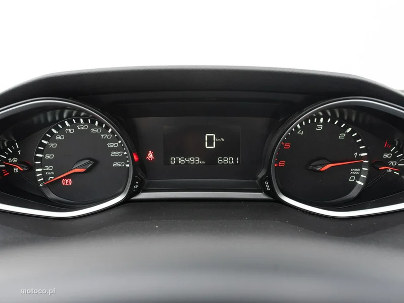 Peugeot 308 SW 12