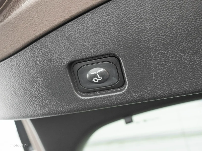 Ford Mondeo V 29