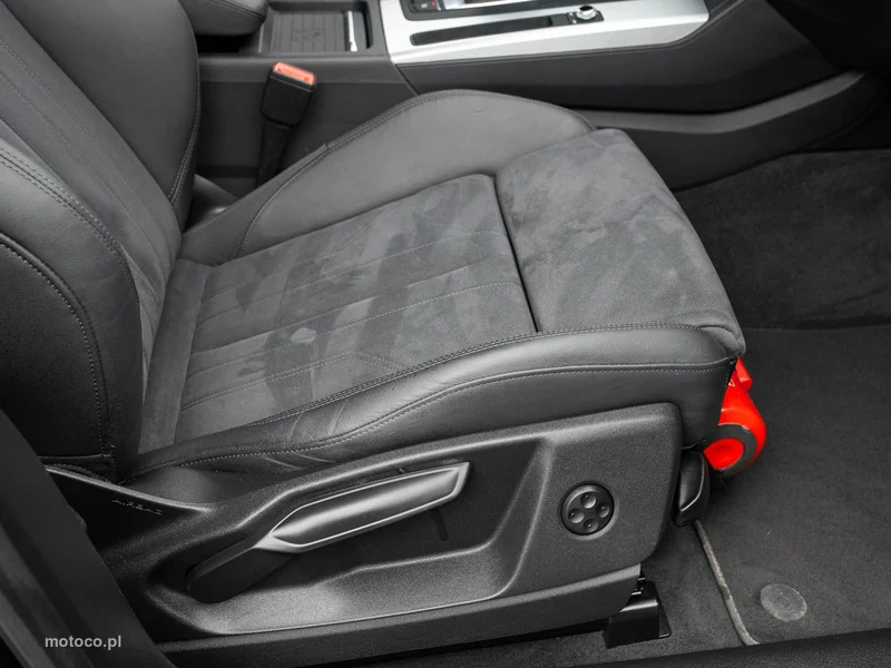 Audi Q5 FY 29