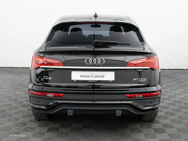 Audi Q5 FY 8
