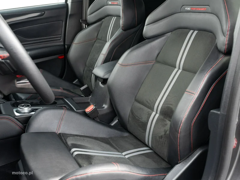Ford Focus IV 11