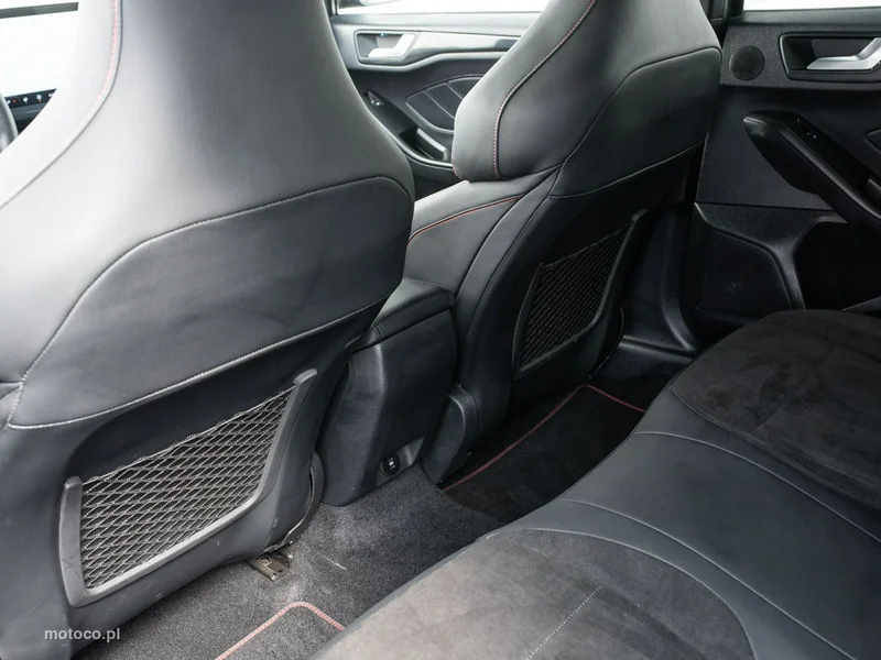 Ford Focus IV 24